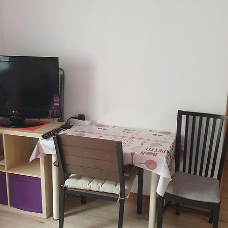 Apartamento4Estaciones Madrid Bagian luar foto