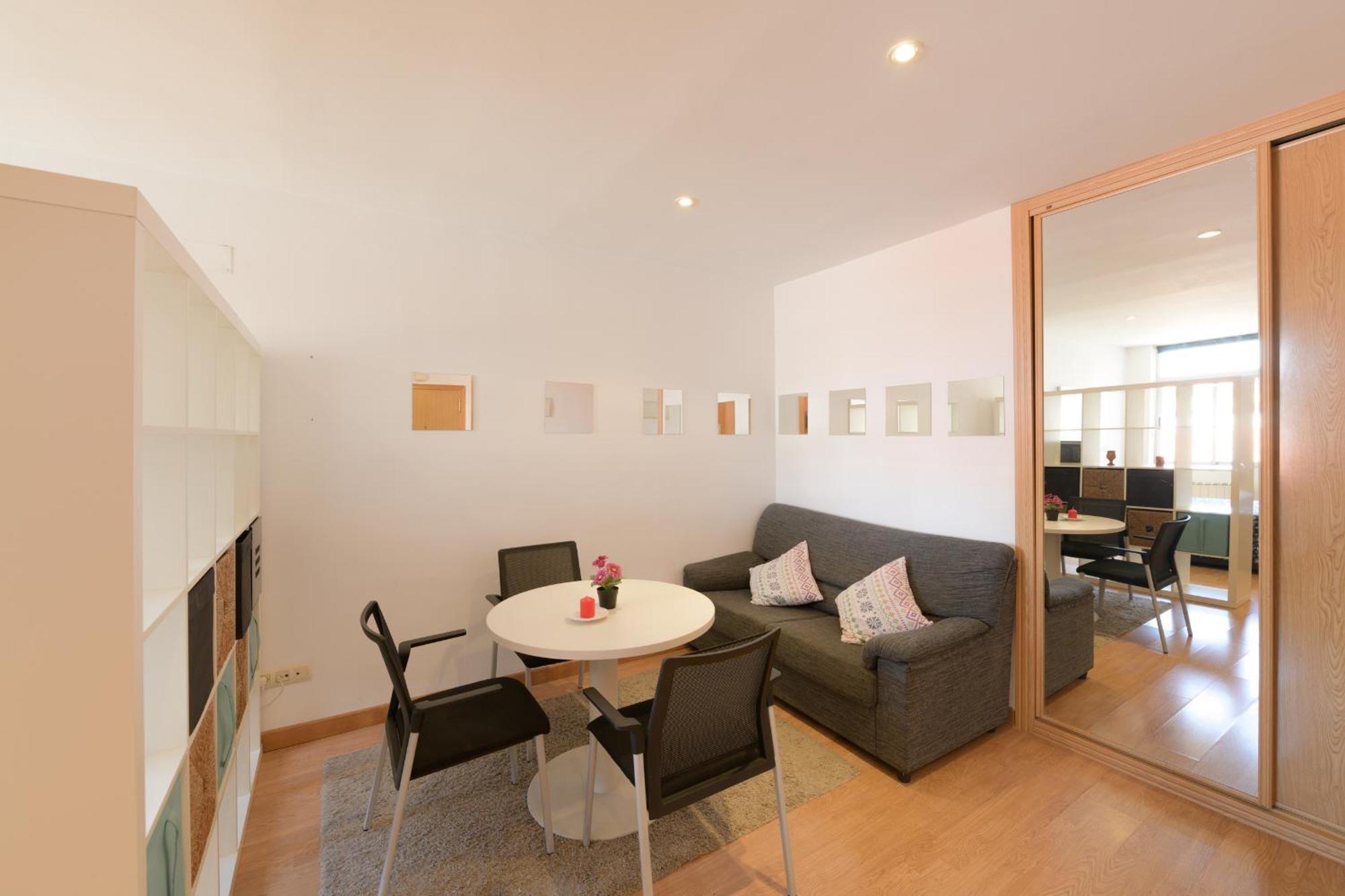 Apartamento4Estaciones Madrid Bagian luar foto